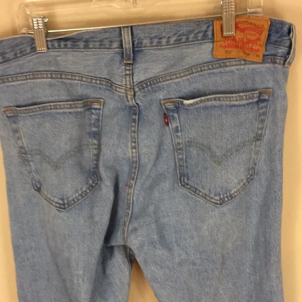 Levi’s 501 Button Fly Red Tab Straight Leg Jeans Broken In just right 36x30